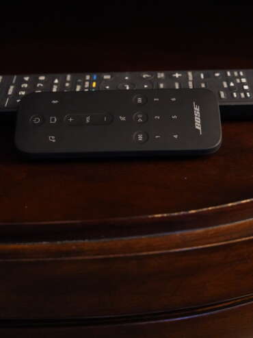 Bose 900 remote vs Yamaha RX-A780 receiver remote